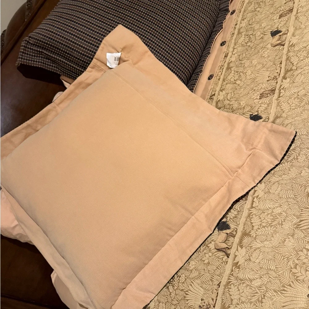 Eastern Accents Lion 6-Piece Duvet Set Tan Brown Luxury Bedding Queen